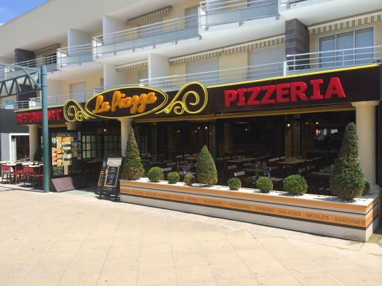 La Piazza