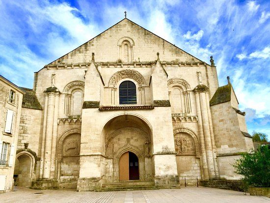 l'église Sainte-Eulalie de Benet
