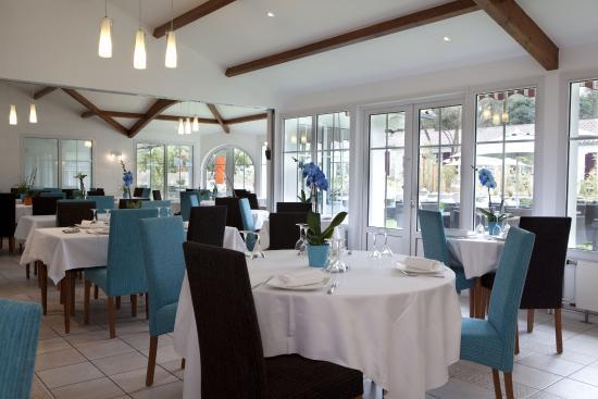 Les Prateaux Restaurant