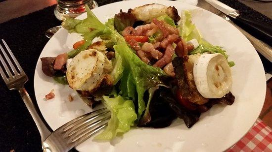 Le Boeuf Tient le Pave