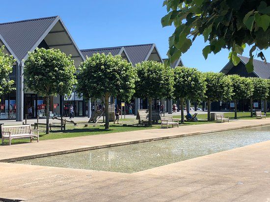 avenue des Marques