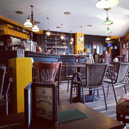 Corner's Pub & Restaurant