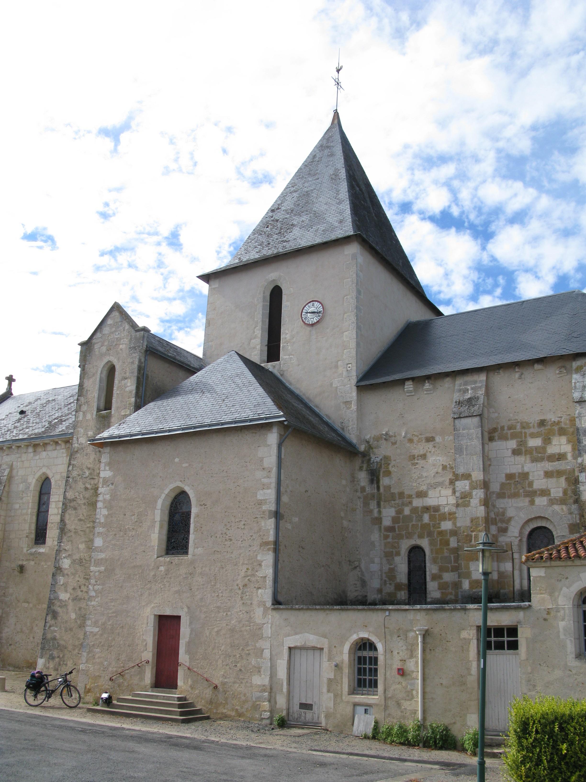 église Saint-Pierre de Moutiers-sur-le-Lay