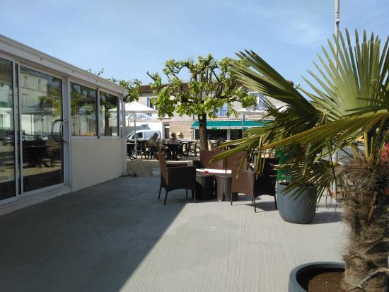 La Terrasse