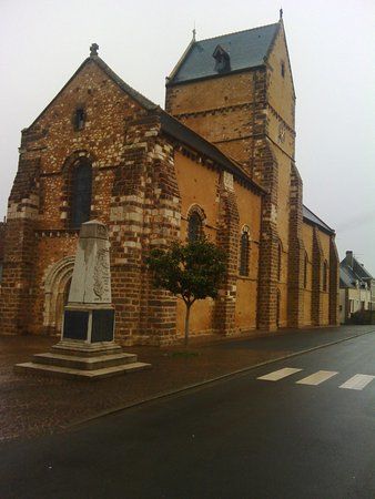l'église Notre-Dame de Ségrie