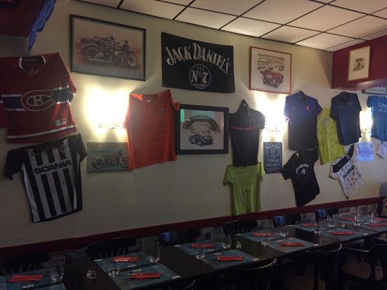 D'lices Pub