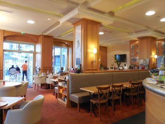 L'Ocean Cafe