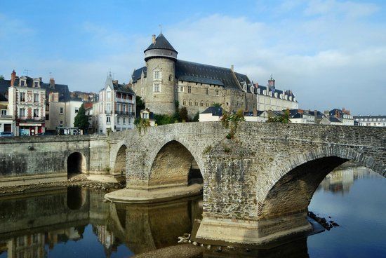 château de Laval