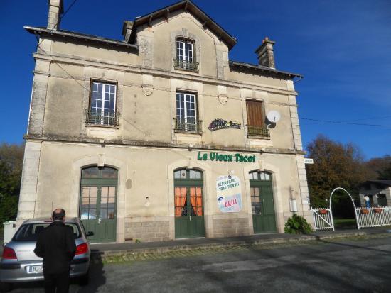Le Vieux Tacot
